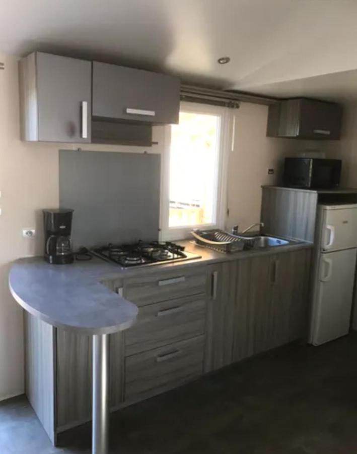 Mobile Home Tout Confort Climatise 4 A 6 Personnes Camping Les Salins De La Gardiole Ancien Camping De L'Europe A Vic La Gardiole Esterno foto
